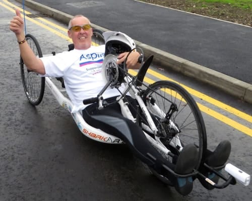 Rob Groves handcycling