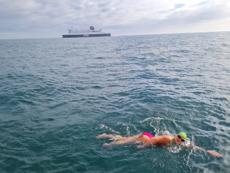 Paula Craig swimming in the English Channel